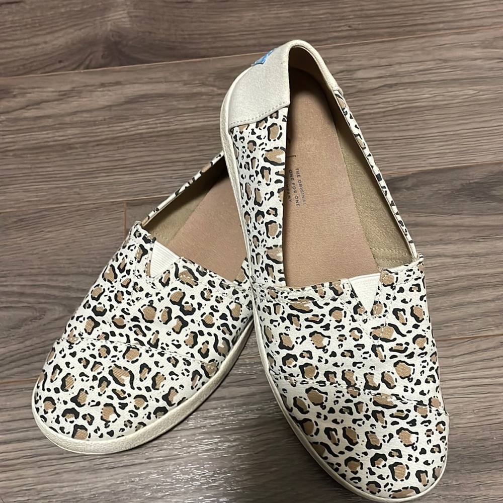 Women's Toms, Avalon Slip-On.